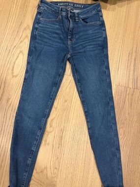 American Eagle Outfitters Dark Blue High-Rise Skinny Jeans